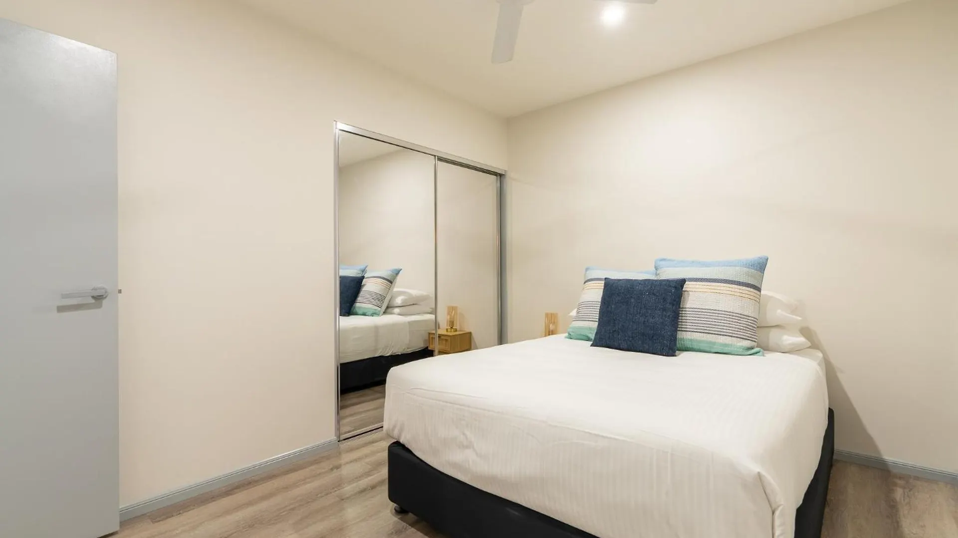Best Location 2-Bed With Gym Pool 7-Min From Cbd Brisbane Australië